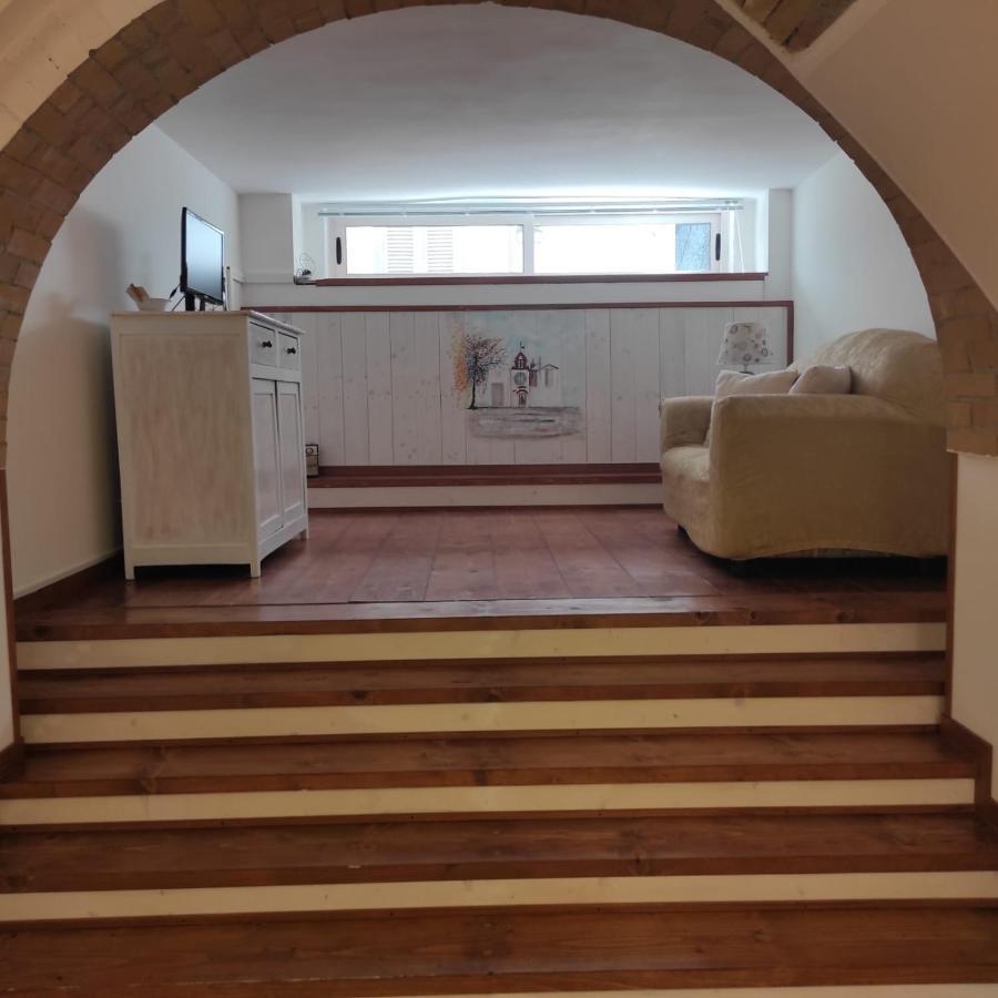 Residenza L'Orologio Hotell Bernalda Exteriör bild